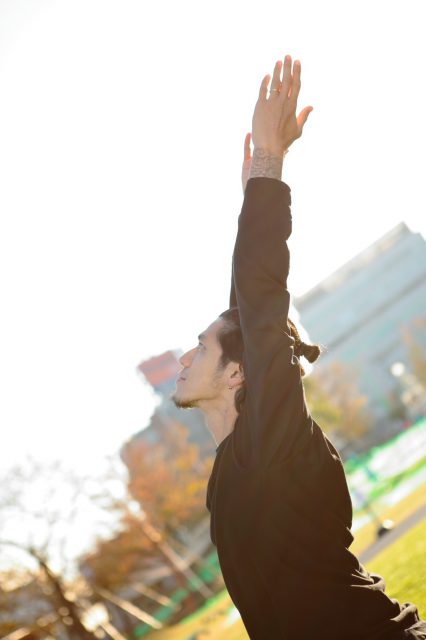ダンサーの為のYOGA 入門、初級 講師 PIRO(HIROKI)